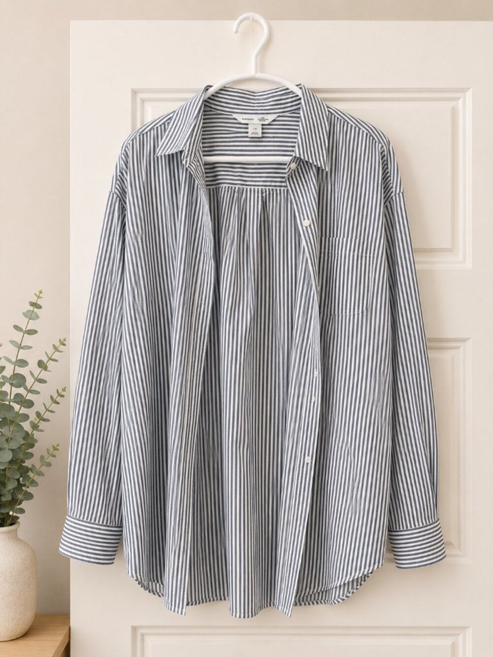 Old Navy Blue and White Striped Button-Down Shirt
